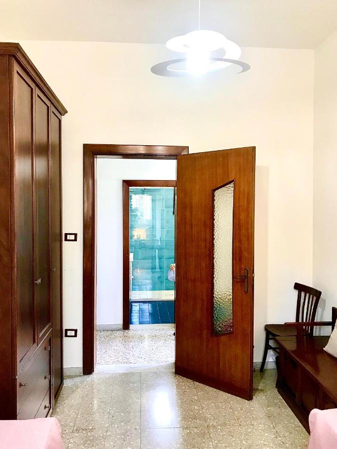 La Casa Di Julia Apartment Lecce Ngoại thất bức ảnh