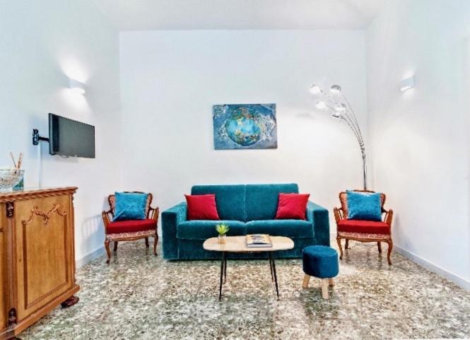 La Casa Di Julia Apartment Lecce Ngoại thất bức ảnh